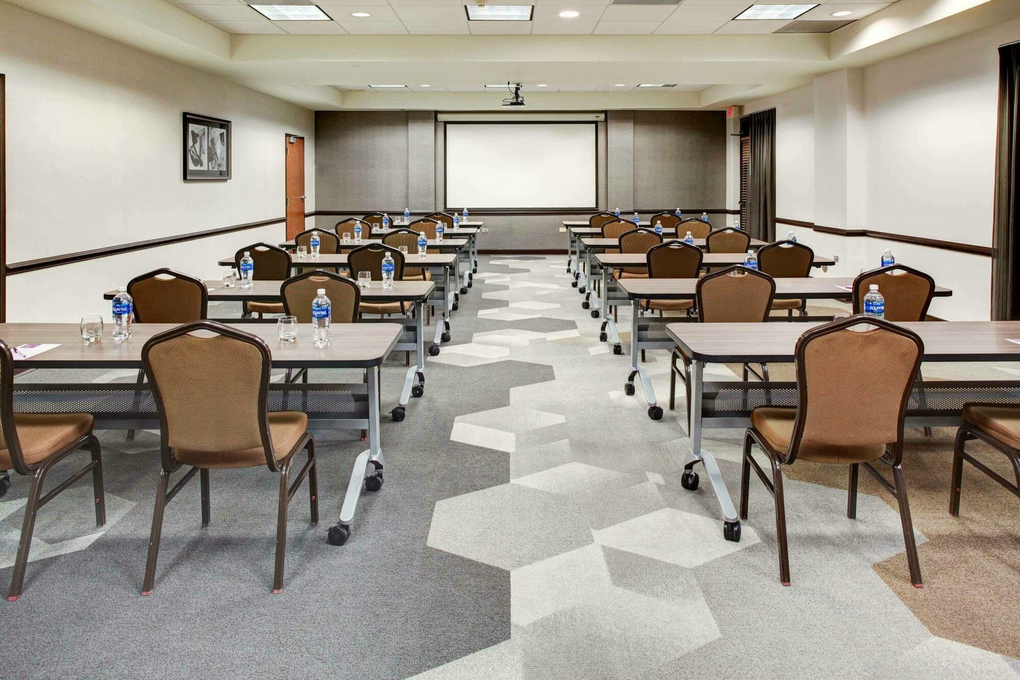 Hyatt Place Nashville 3*